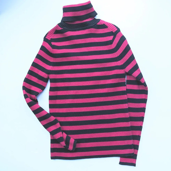 Evie Black & Festival Fuchsia Striped Ribbed Knit Turtleneck Sweater - Picture 2 of 3